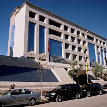 Center Apartment Tirana Exterior photo