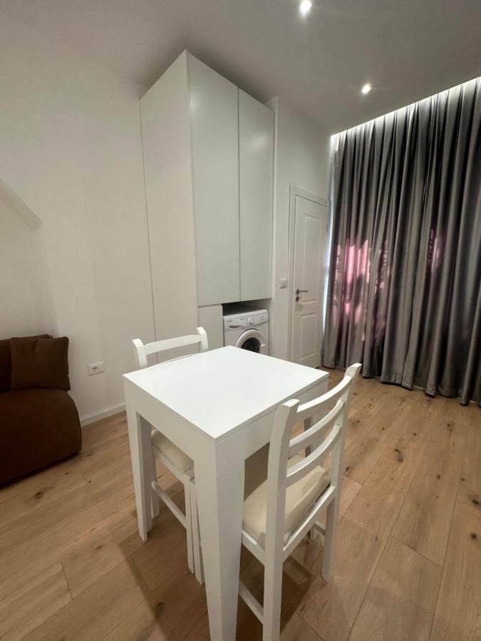 Center Apartment Tirana Exterior photo